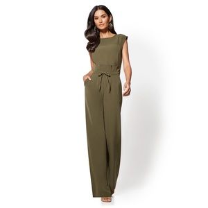 NY&C | Paperbag-Waist Jumpsuit in Woodland Green